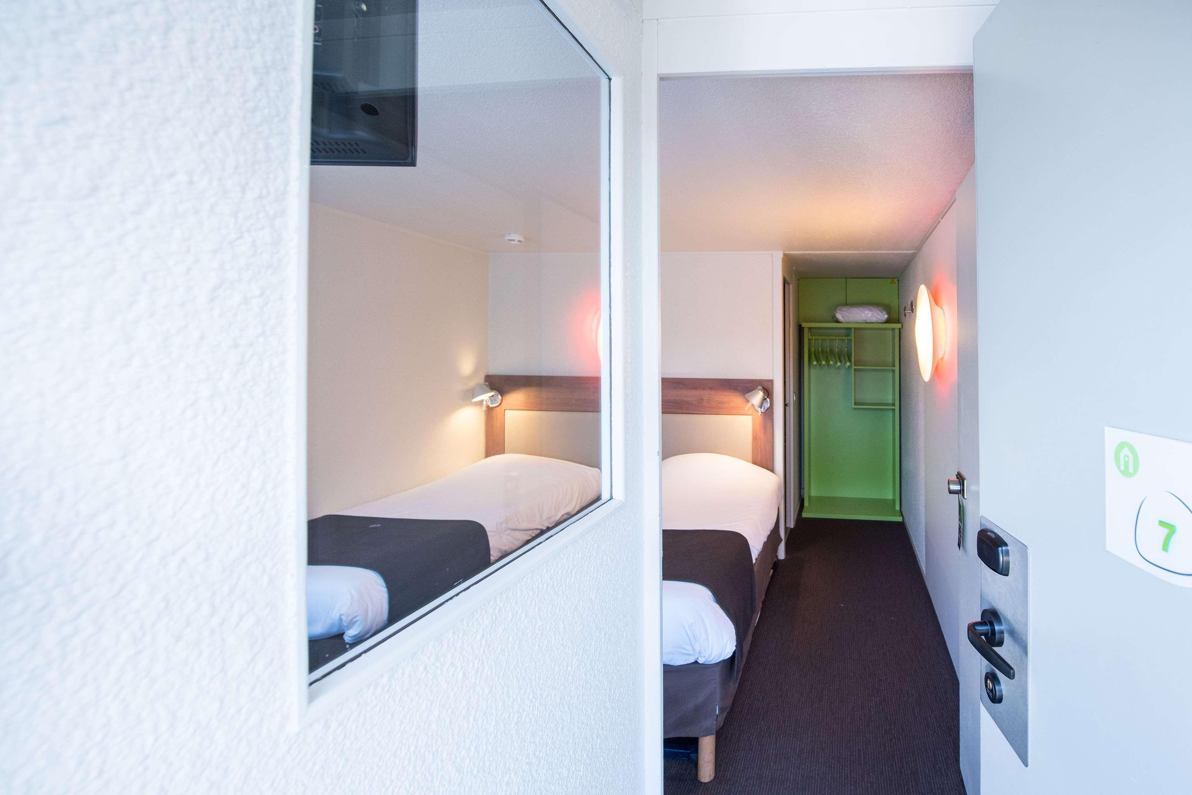 Campanile Nantes ~ Reze Aeroport Hotel Luaran gambar